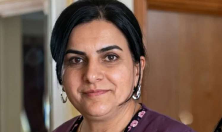 Dəhşətli qəzada ölən qadın müəllim imiş 