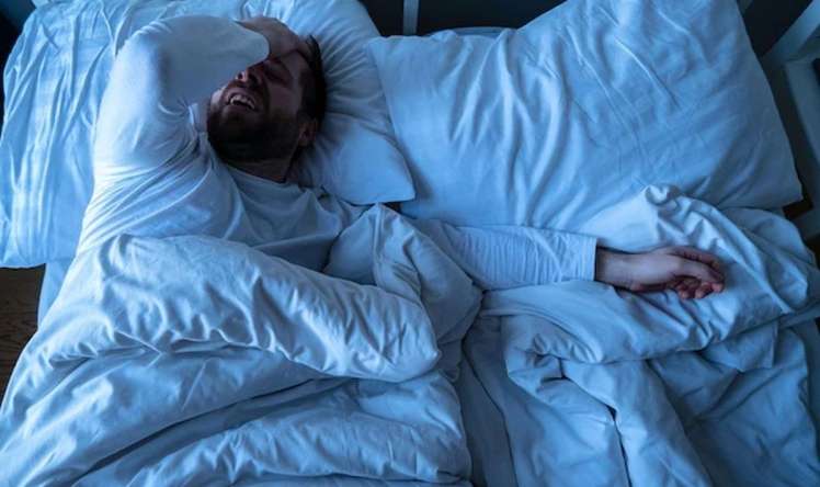 Gecə yatanda bu əlamət ürək xəstəliyindəndir 