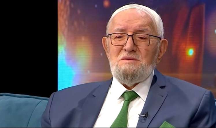 86 yaşlı ilahiyyatçı evləndi 