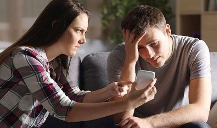 Kişi xəyanəti gizlətmək üçün    hansı ifadələri işlədir? 