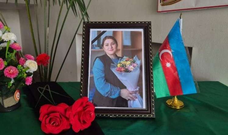 Müəllim vəfat etdi 