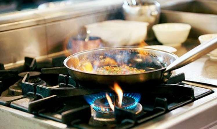 Qazda yemək bişirmək təhlükəlidir  – Xərçəng ehtimalı