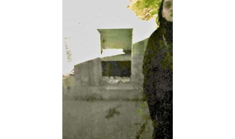 Qəbiristanlıqda təsadüfən kameraya    ruh düşdü