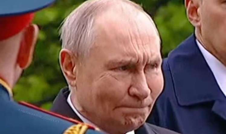 Putinin üzündəki şişkinlik:  Xəstəlik, yoxsa botoks?
