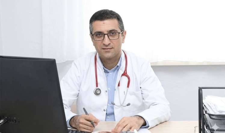 Azər Əhmədov vəzifəsindən  azad edildi