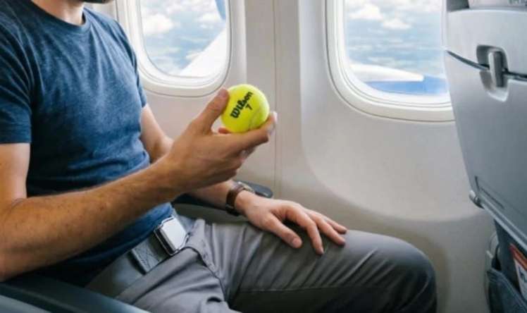 Təyyarəyə minərkən tennis topu götürün:  Sağlamlığa faydası
