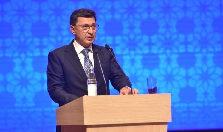 İllərlə internetə öyrəşən uşağın əlindən onu alanda... - Gəray Gəraybəylidən çağırış
