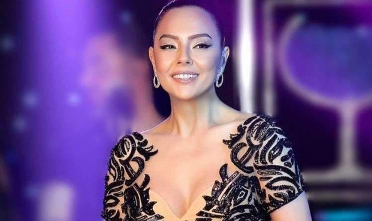 Ebru Gündeş estetik əməliyyatdan sonra... -   Görənlər şokda