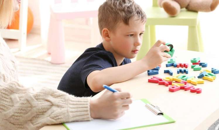 Azərbaycanda autizmli uşaqların sayı sürətlə artır -  Dəhşətli statistika