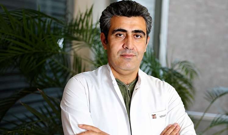 Tanınmış cərraha  9 il həbs verildi