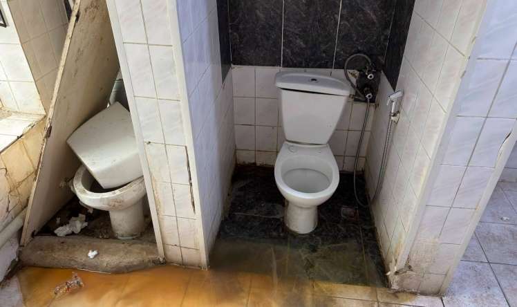 Bakıda uşaq xəstəxanasında biabırçı mənzərə -  FOTO
